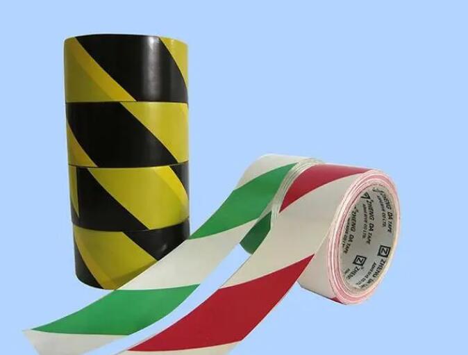 紅白反光膠帶怎么撕下來.jpg 紅白反光膠帶怎么撕下來.jpg